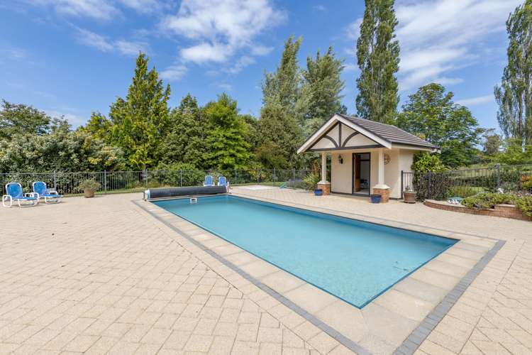 2 Conways Road Cust_31