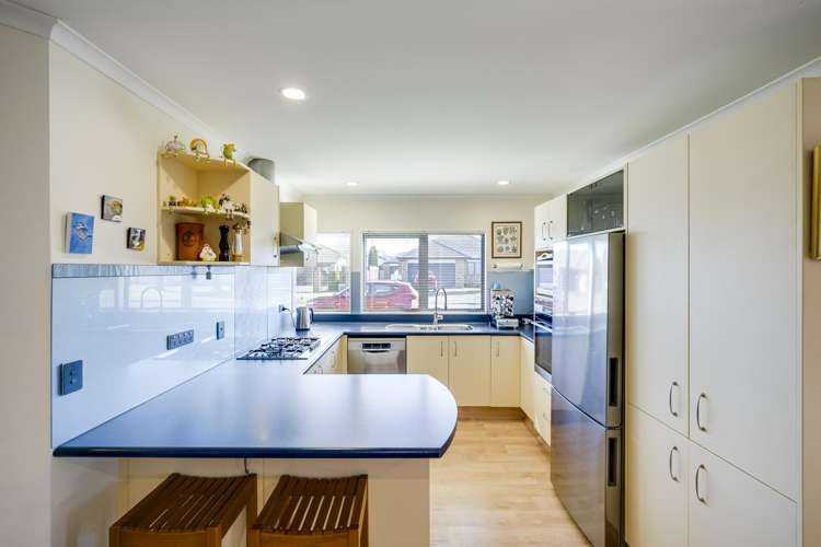 120 Ascot Avenue Taradale_1