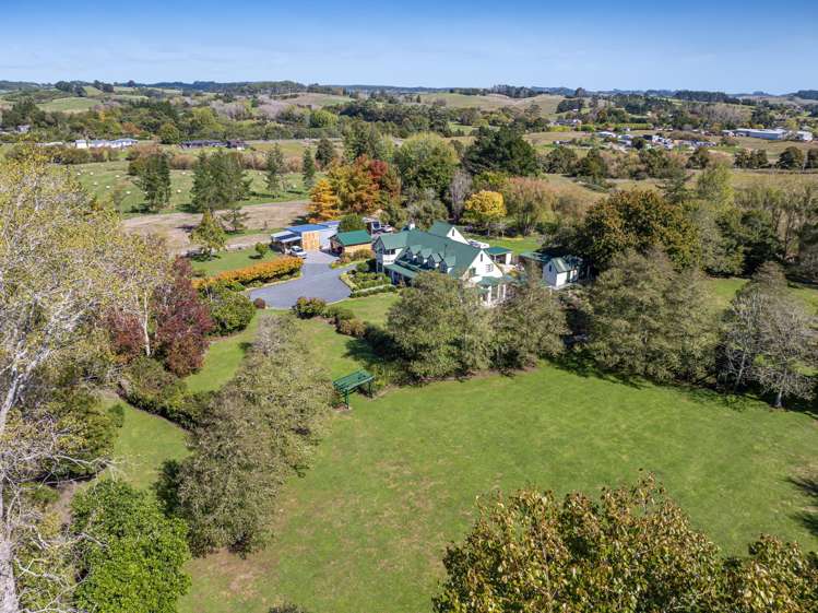 636 Kahikatea Flat Road Waitoki_12