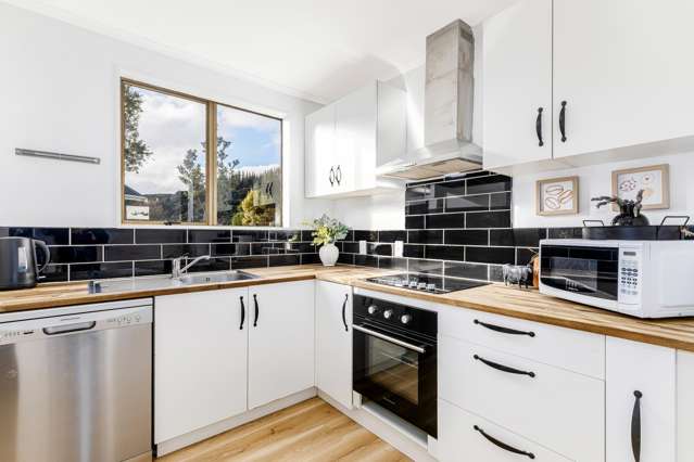 9B Crystal Grove Birchville_1