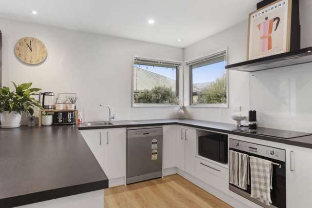 2/53 Donnington Street Parklands_1