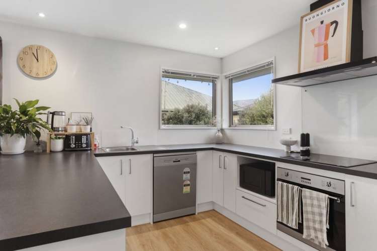 2/53 Donnington Street Parklands_1