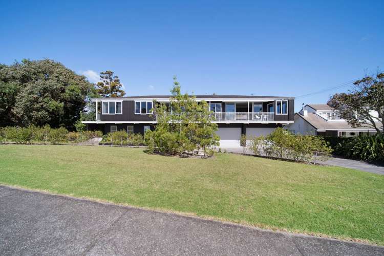 200 Bleakhouse Road Mellons Bay_39