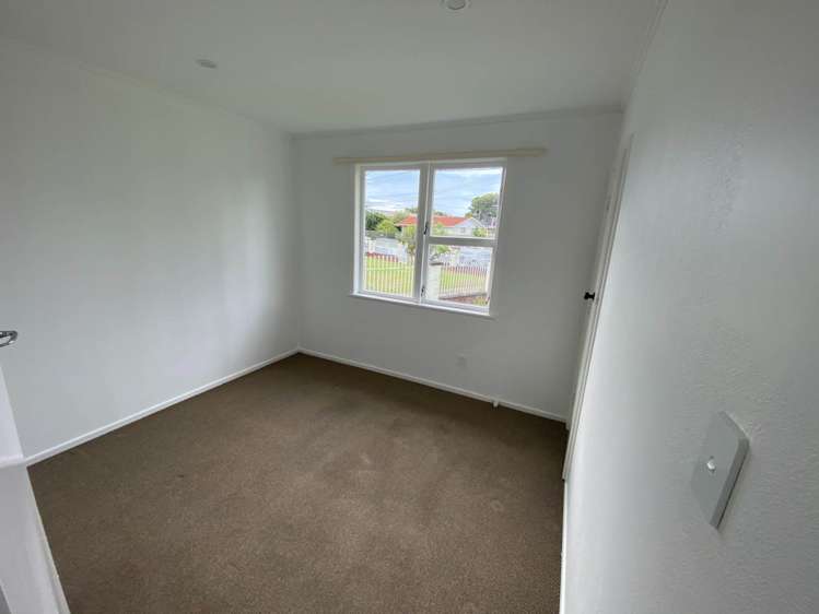 29 Franklyne Road Otara_5