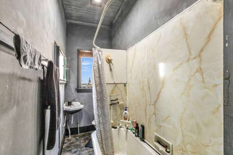 17 Thistle Street Gore_19