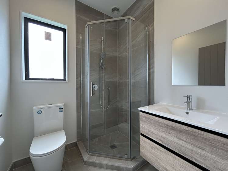 8 Rongomai Helensville_6