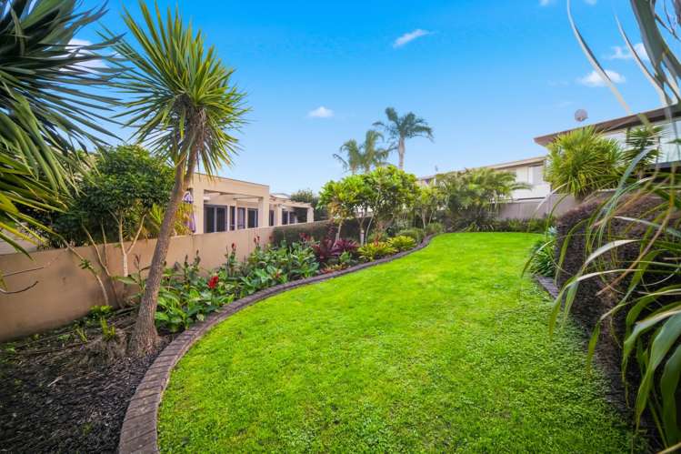 62 Seaview Road Castor Bay_31