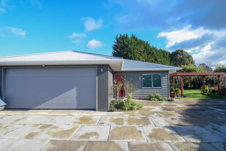 13 Tararua Crescent Carterton_1