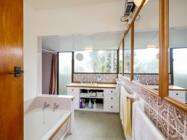 417 Portobello Road Macandrew Bay_18