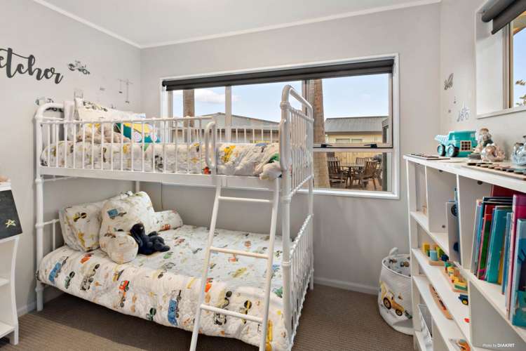 17 Landon Place Pukekohe_12