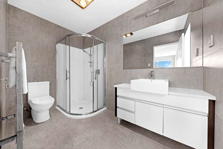 10 Puoro Street Flat Bush_37