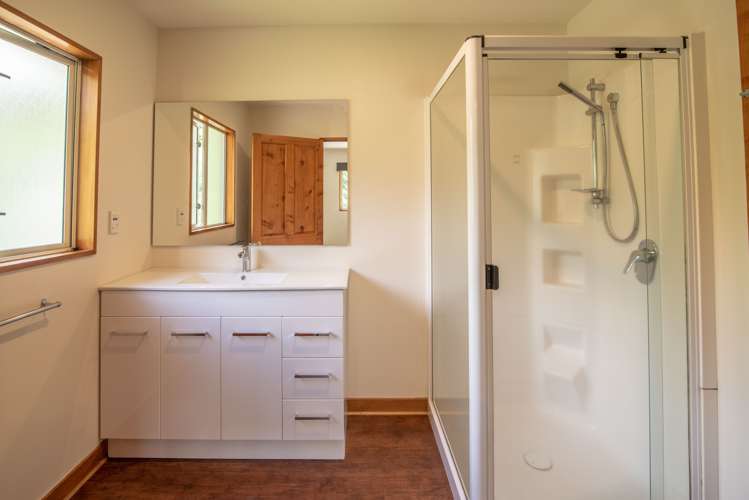 2/10 Fleur Lane Akaroa_8