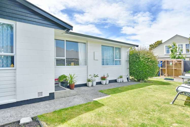 2/25 Blighs Road Strowan_1