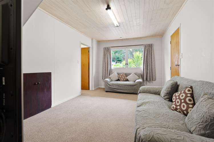 1 Domain Road Kawakawa_27