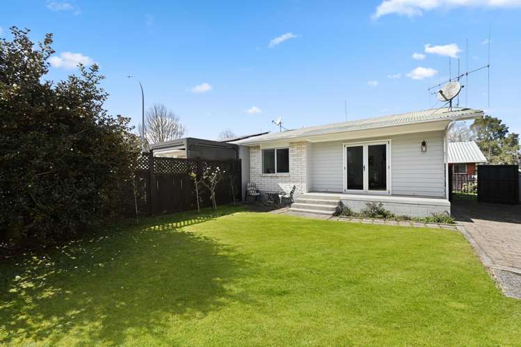 11a Lorraine Place Glenview_12