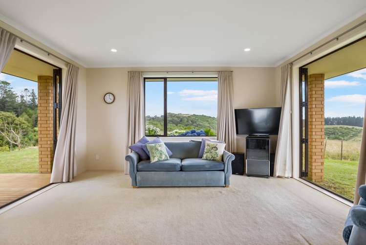 807 Ponga Road Opaheke_5