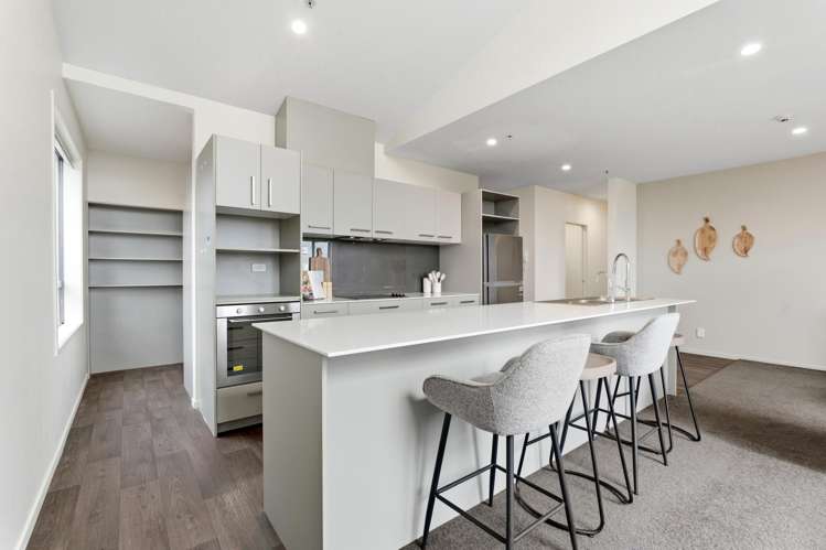 305D/160 Hobsonville Point Road_4