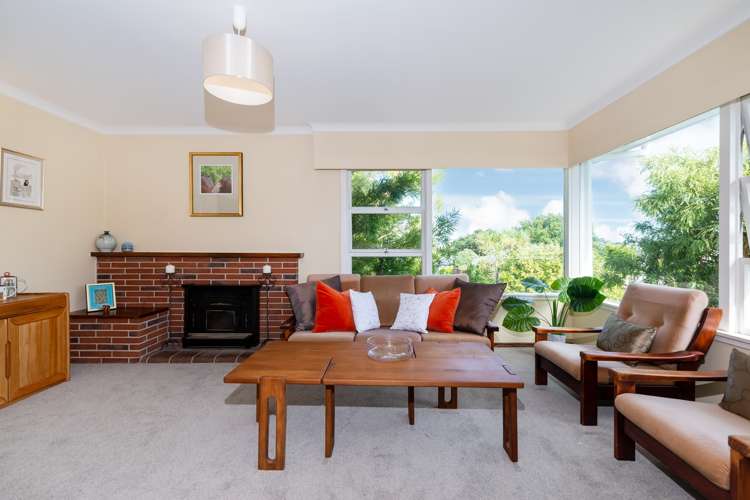 25 Catalina Crescent Forrest Hill_3