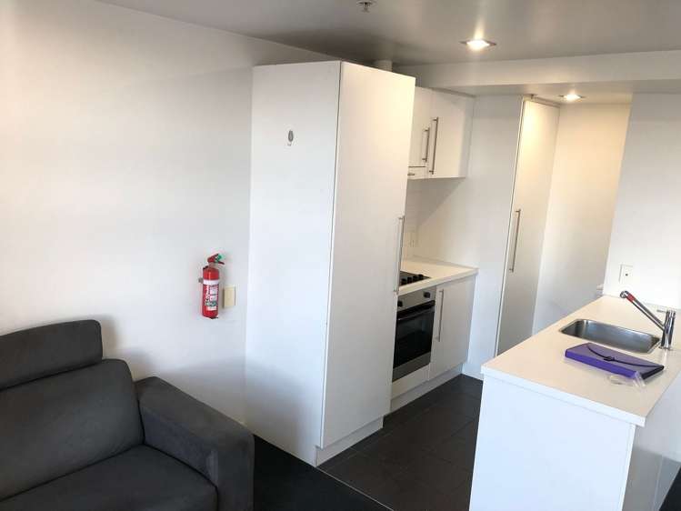 11C City Road Auckland Central_5