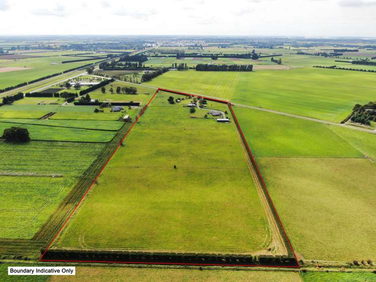 54 Longbeach Road Willowby_13