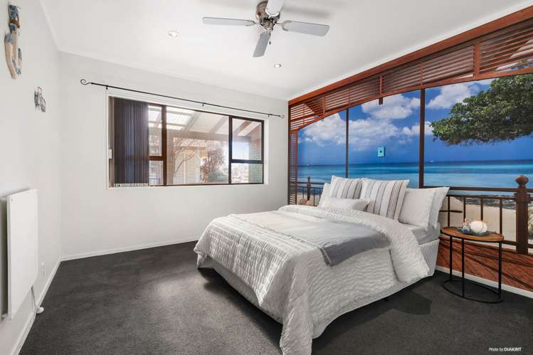 86 Racecourse Road Waiuku_9