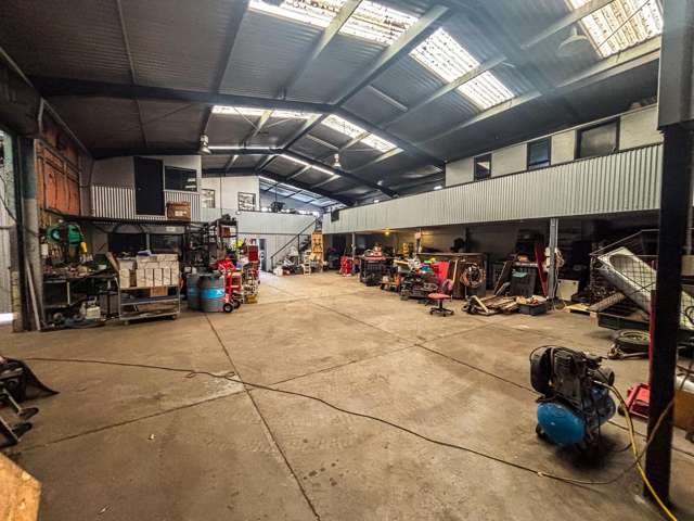 775 Tremaine Avenue Roslyn_4