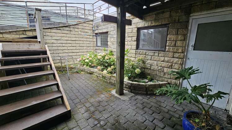 47 Battiscombe Terrace Waitara_10