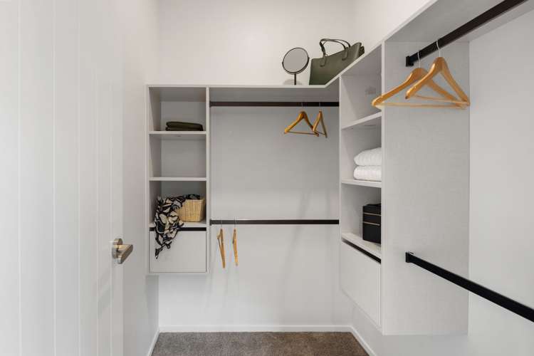 4 Jennian Avenue Rototuna North_17