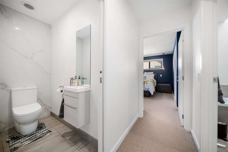 29 Myles Way Lower Shotover_18