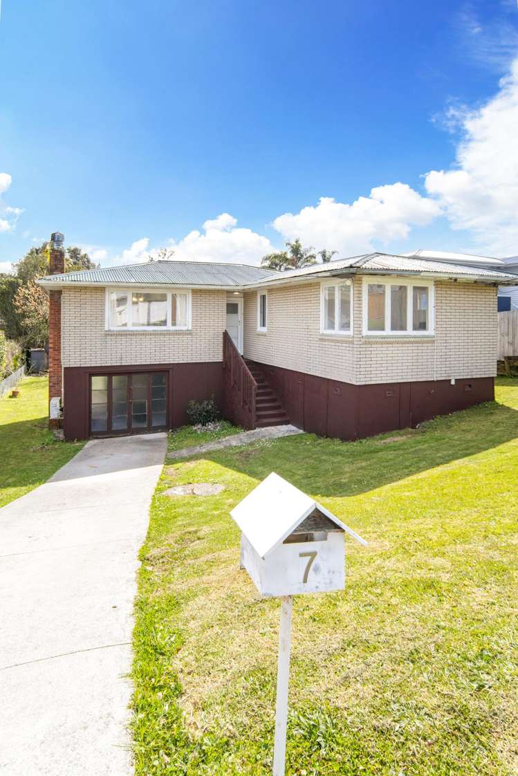 7 Maui Pomare Street Blockhouse Bay_5