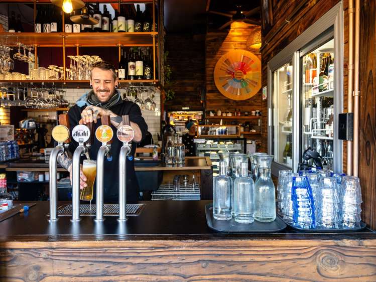 Shop 13 and 14/7 Wood Street Mangawhai Heads_17