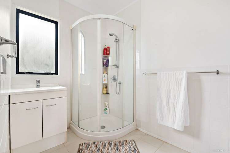 1/8 Sevilla Place Unsworth Heights_6