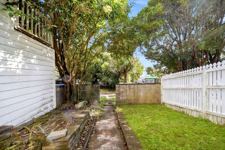 27A Lloyd Avenue Mt Albert_8