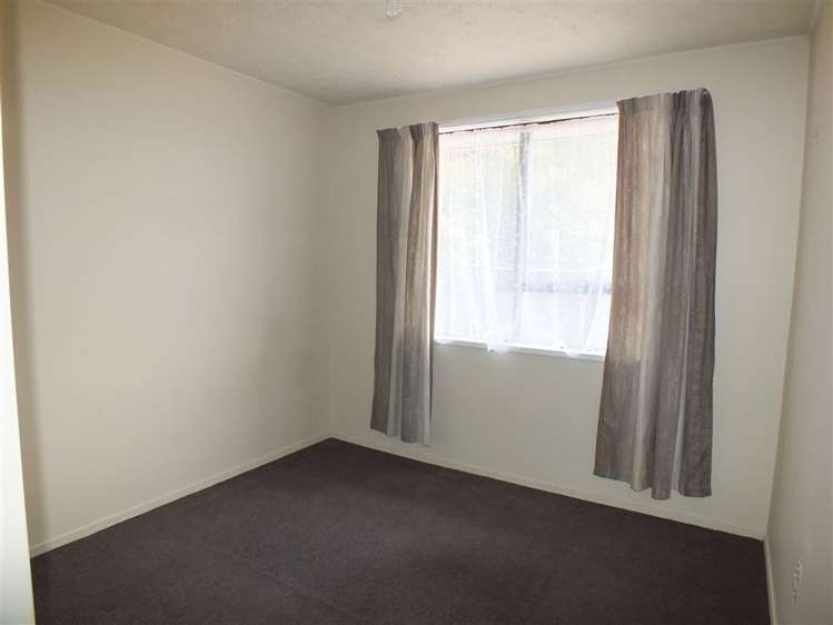 2/471 Wairakei Road Burnside_6