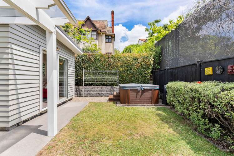 2b Richard Farrell Avenue Remuera_24