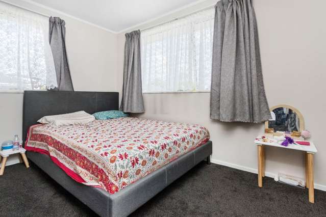 11 Manatu Lane Kelston_4