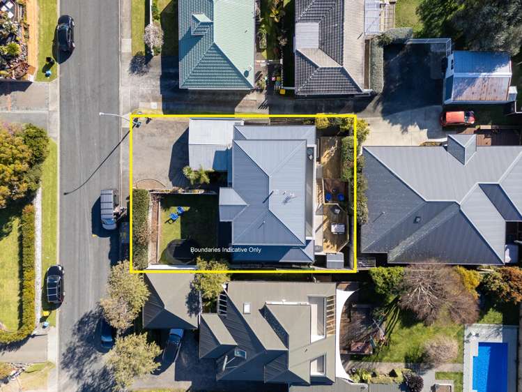 19 Crescent Road Otumoetai_27