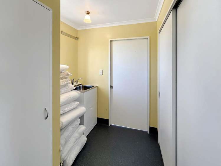 311 NEWBURY LINE 10642_6