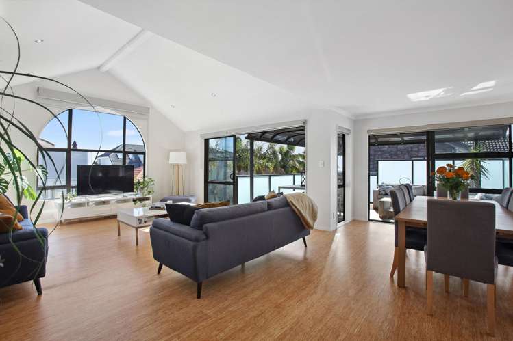 21 Waller Avenue Bucklands Beach_11