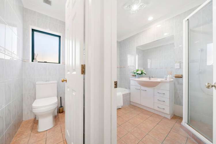 99 Moyrus Crescent East Tamaki Heights_12