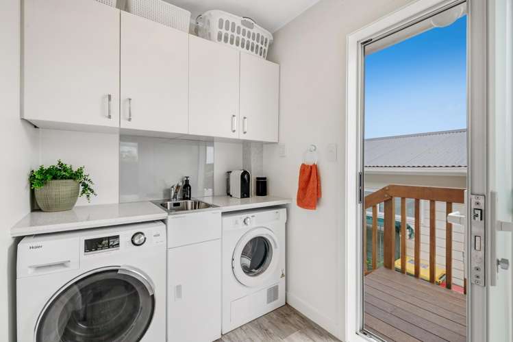 1 Poplar Road Stanmore Bay_9