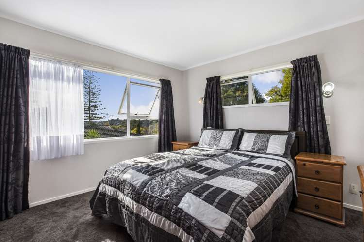 17 Seabar Place Glen Eden_11