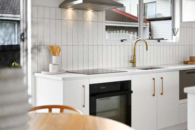 12A Madison Place Dinsdale_9