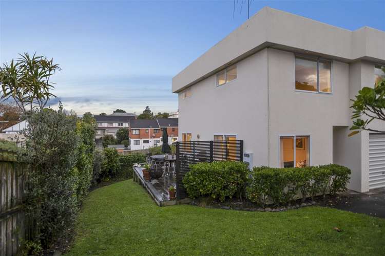 29/24 Eastglen Road Glen Eden_4