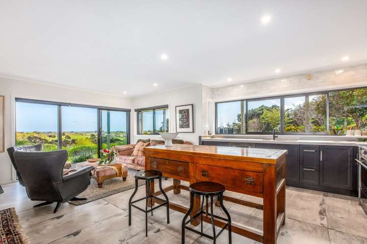 204 Huia Street Waikanae_8