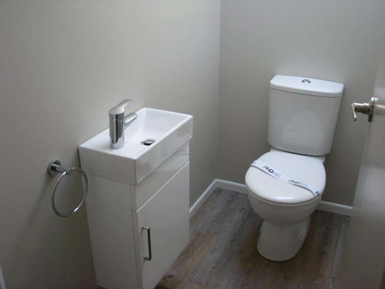 21 Scoria Close Pyes Pa_17