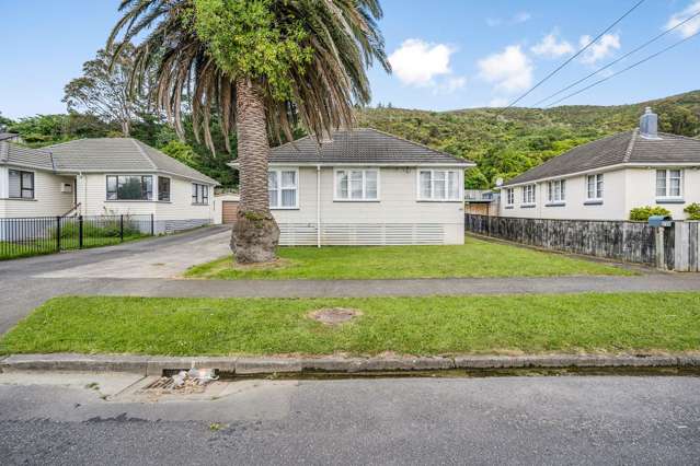 200 Waddington Drive Naenae_1