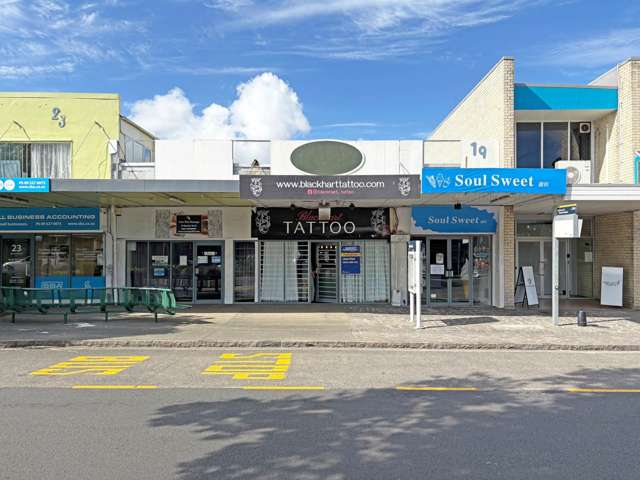 65M² RETAIL SHOP FOR LEASE