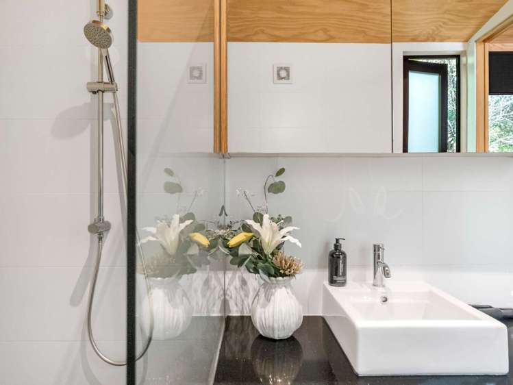 547 Spencer Road Lake Tarawera_15