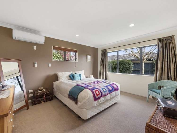 4 Portobello Way Huntington_11